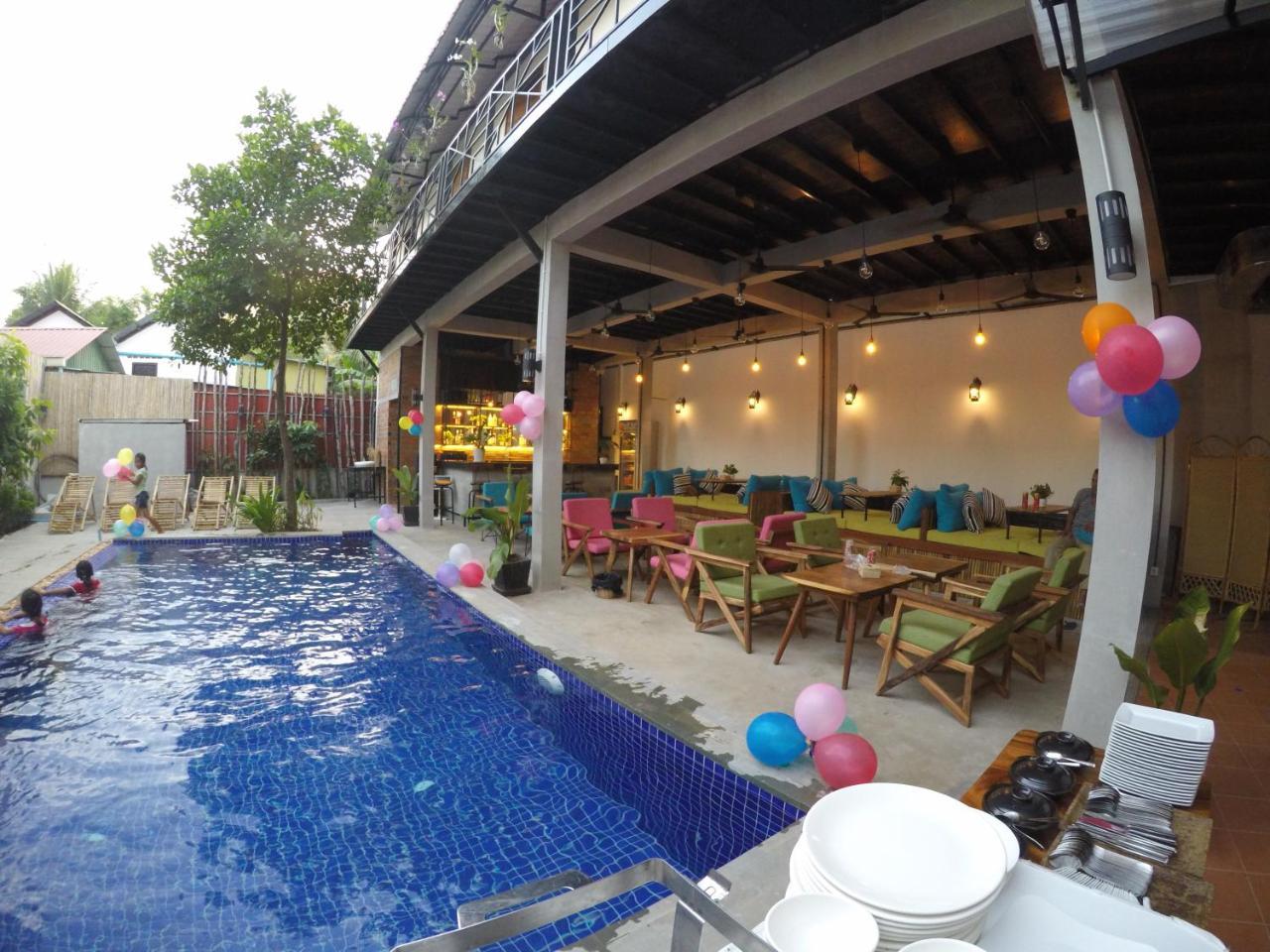 1953 Siem Reap Hostel エクステリア 写真